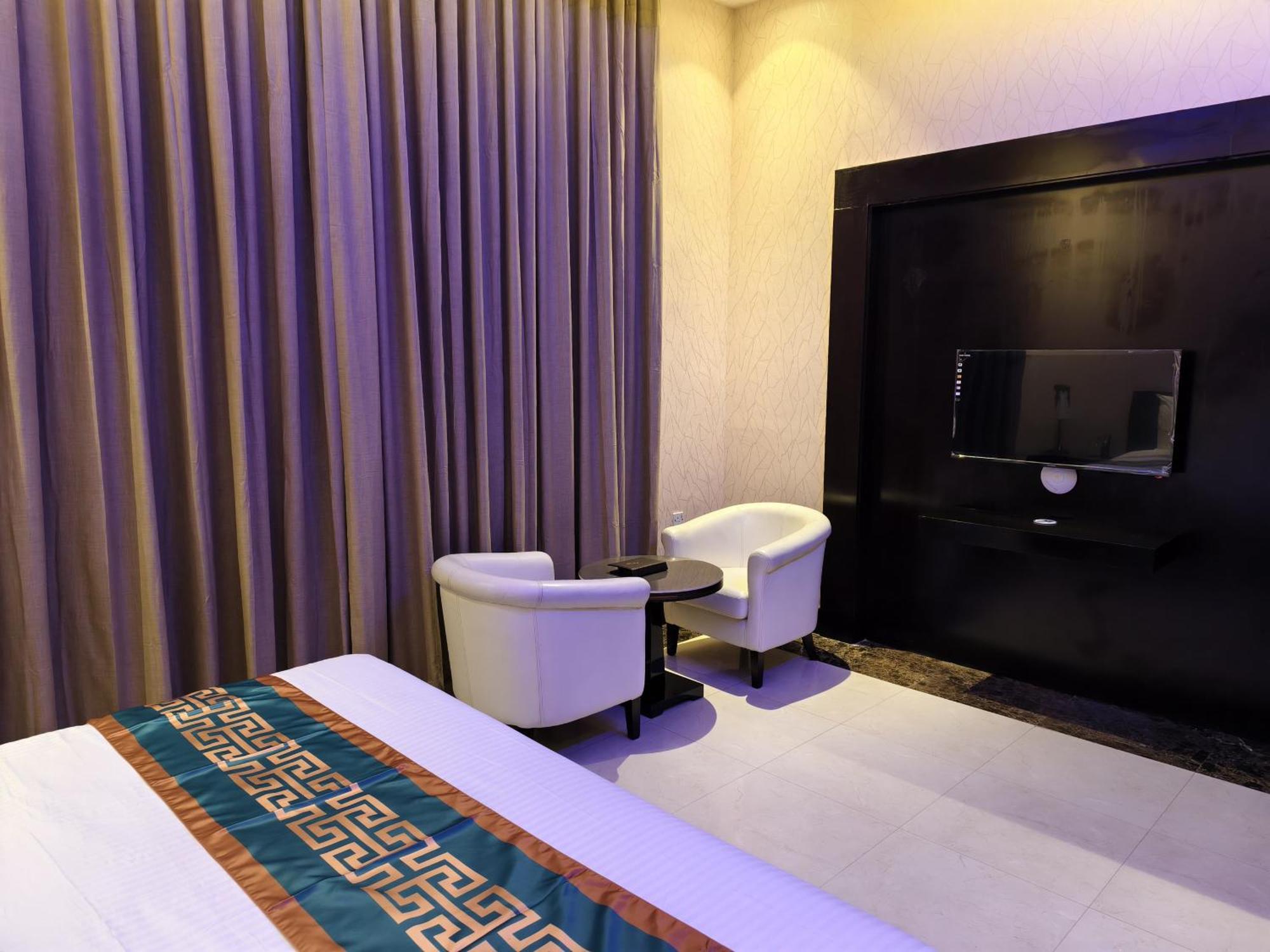 Ista Suites Seef Manama Exterior foto