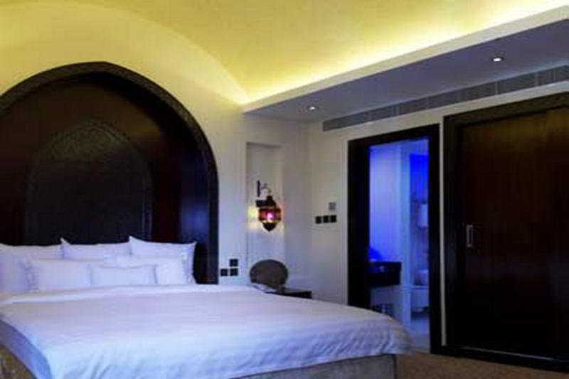 Ista Suites Seef Manama Exterior foto